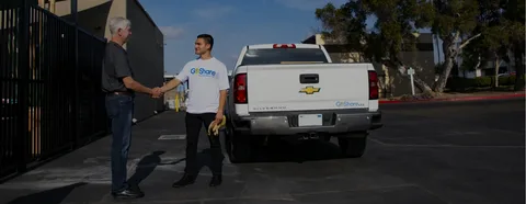 Efficient Pickup and Delivery Services in Dubai